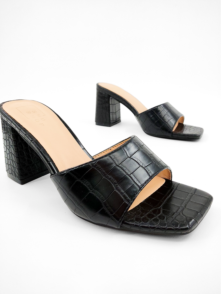 Hayat Mule Black Croco Shoes